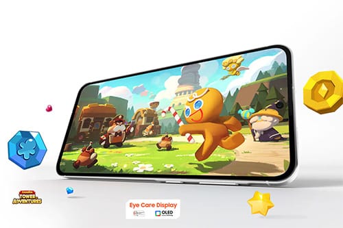 Display for immersive gameplay