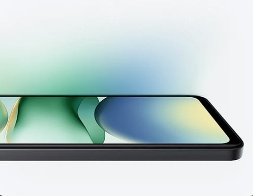 Immersive 6.88" display